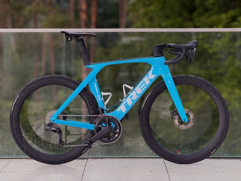 Used Trek Madone SLR 7 Gen 7 2024 2024 Road & Gravel, Blue — image 3 of 6