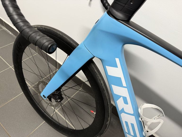 Used Trek Madone SLR 7 Gen 7 2024 2024 Road & Gravel, Blue — image 8 of 25