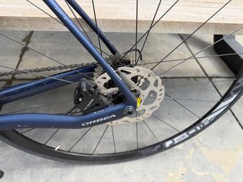Used Orbea AVANT M30TEAM-D 2019 2019 Road & Gravel, Blau — image 4 of 9