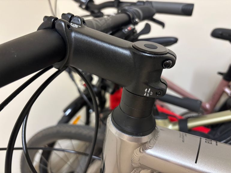Used Kellys Phanatic Shimano CUES 2026 Mountainbike, Light Gray, Other — image 6 of 6