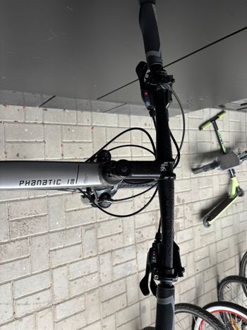 Used Kellys Phanatic Shimano CUES 2026 Mountainbike, Light Gray, Other — image 4 of 6