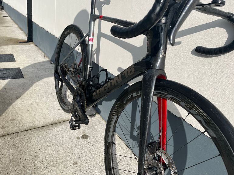Used Argon 18 Sum Pro Shimano Ultegra Di2 2025 2025 Road & Gravel — image 10 of 10