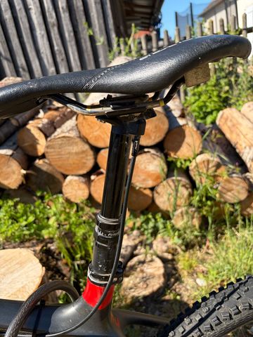 Używany Focus RAVEN 8.7 2020 2020 Mountainbike — zdjęcie 10 z 10