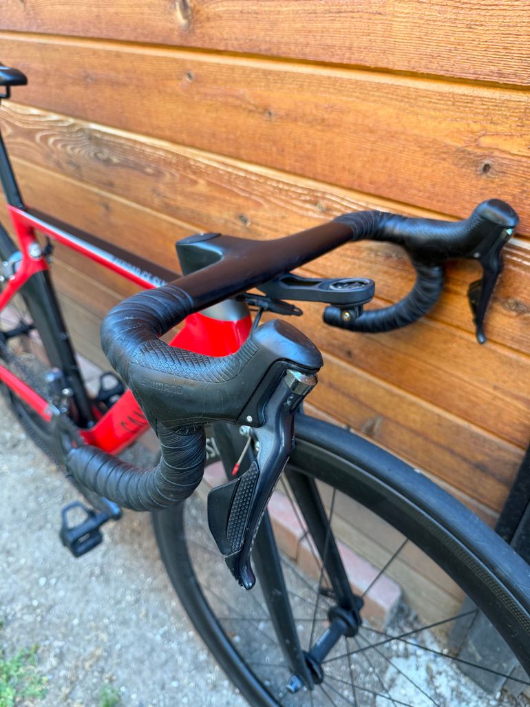 Used Canyon Aeroad CF SLX 8.0 2018 2018 Road & Gravel, Red — image 6 of 7