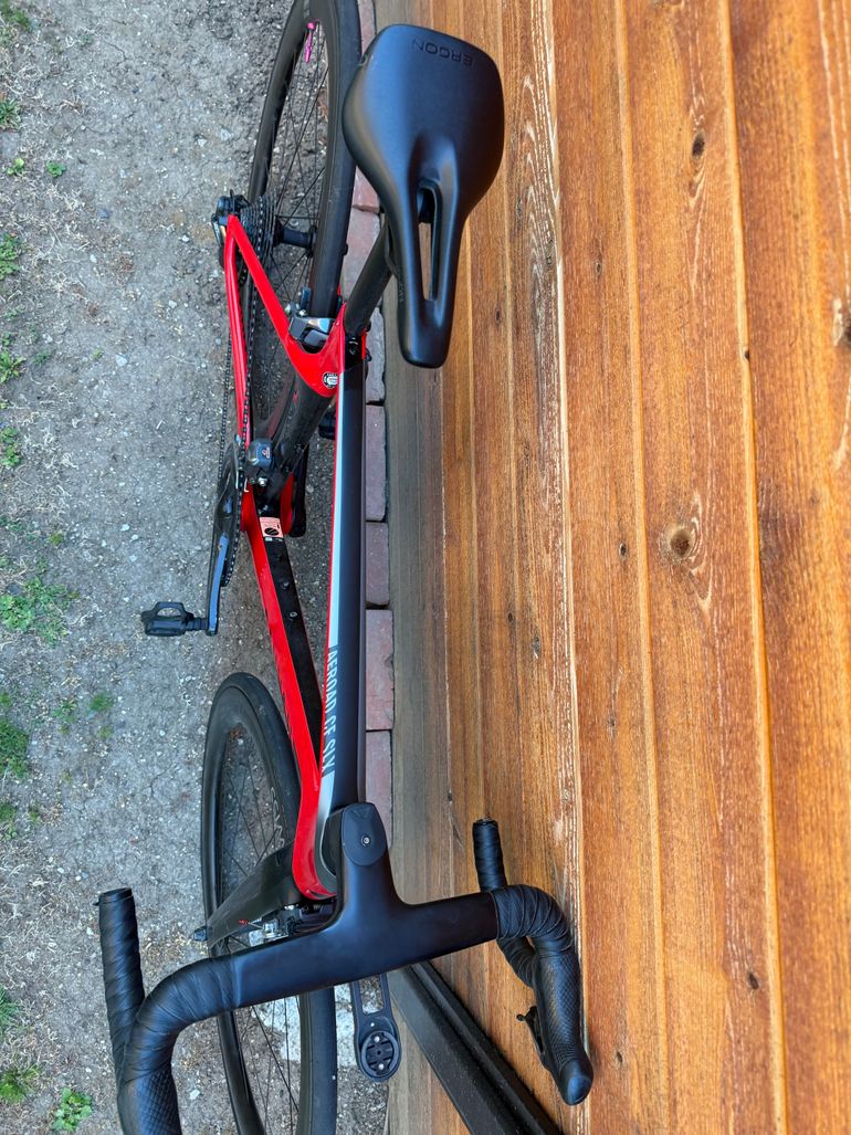 Used Canyon Aeroad CF SLX 8.0 2018 2018 Road & Gravel, Red — image 7 of 7