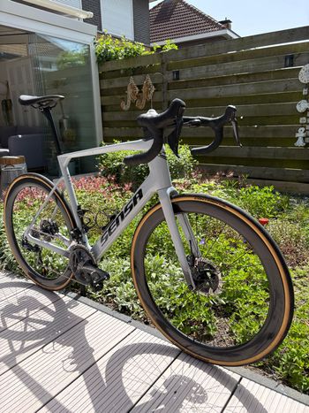 Used Sensa Giulia Shimano Ultegra Di2 2022 Road & Gravel, Light Gray — image 2 of 14