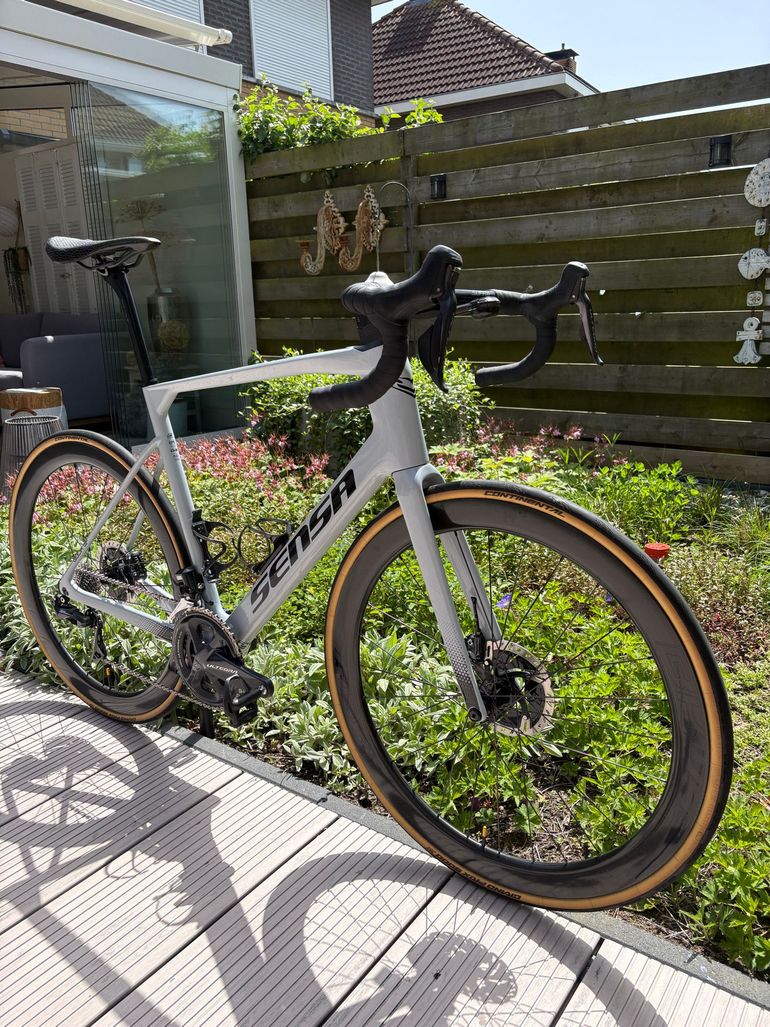 Used Sensa Giulia Shimano Ultegra Di2 2022 Road & Gravel, Light Gray — image 2 of 14