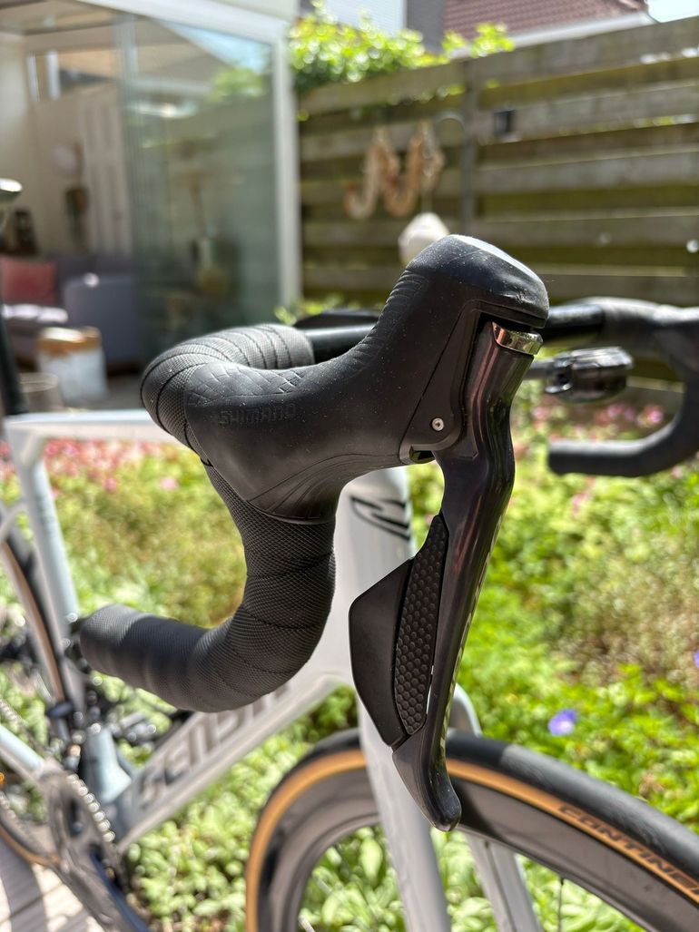 Used Sensa Giulia Shimano Ultegra Di2 2022 Road & Gravel, Light Gray — image 3 of 14