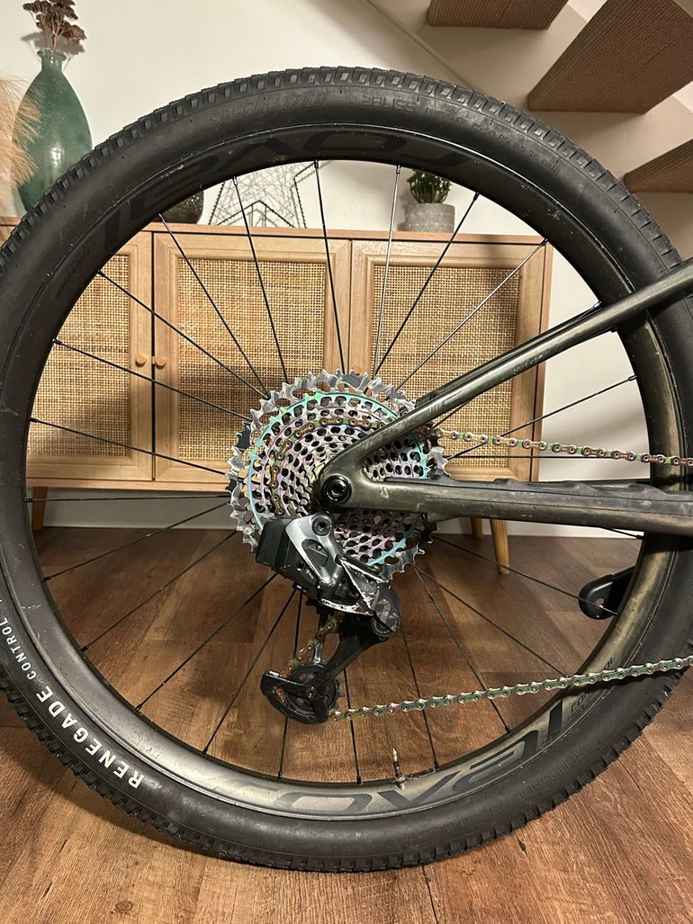 Used Specialized S-Works Epic 2021 2021 Mountainbike — image 6 of 10