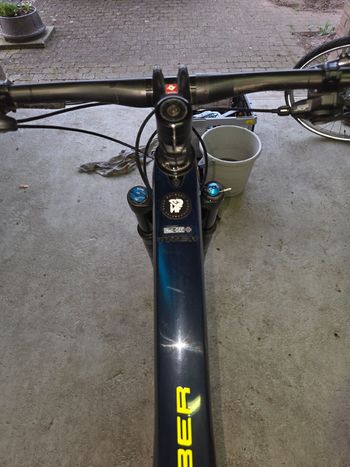 Used Trek Supercaliber 9.8 XT 2022 2022 Mountainbike — image 10 of 11