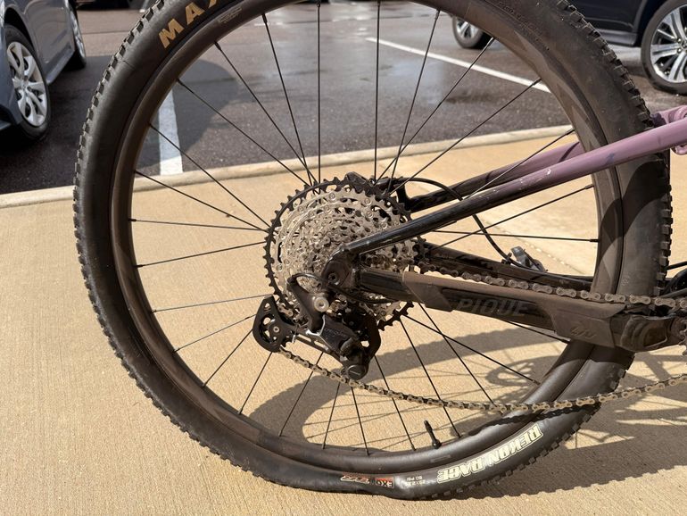 Used Liv Pique 29 2023 2023 Mountainbike, Purple, 29 — image 7 of 7