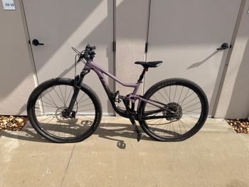 Used Liv Pique 29 2023 2023 Mountainbike, Purple, 29 — image 6 of 7