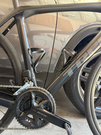 Used Trek Domane SL 6 Gen 4 2024 2024 Road & Gravel, Black — image 6 of 10