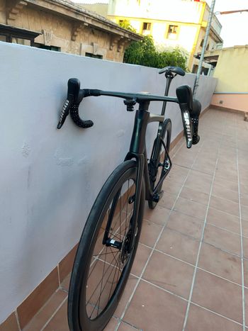 Used Specialized S-Works Tarmac SL8 - SRAM Red eTap AXS 2024 2024 Road & Gravel, Blau — image 9 of 11