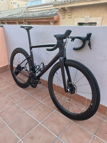 Used Specialized S-Works Tarmac SL8 - SRAM Red eTap AXS 2024 2024 Road & Gravel, Blau — image 2 of 11