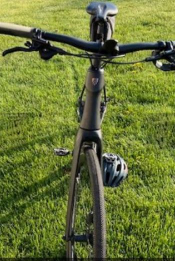 Used Trek FX Sport 6 2023 2023 Urban, Black — image 5 of 6