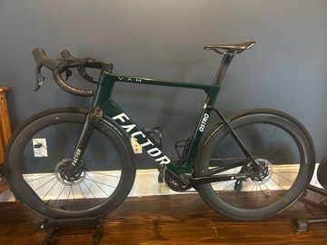 Used Factor Ostro SRAM Red eTap AXS 2023 Road & Gravel, Green — image 2 of 5