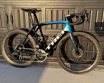 Used Trek Émonda SL 5 2024 2022 Road & Gravel, Blue — image 8 of 8