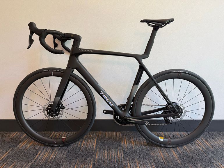 Used Trek Madone SLR 7 AXS Gen 8 2026 2026 Road & Gravel, Black — image 6 of 8