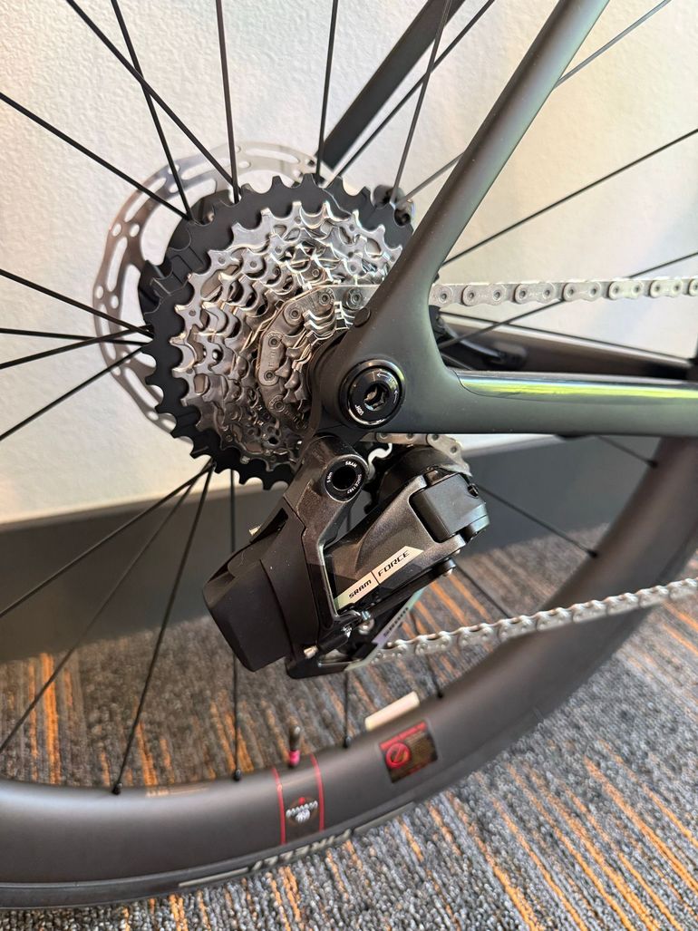 Used Trek Madone SLR 7 AXS Gen 8 2026 2026 Road & Gravel, Black — image 5 of 8