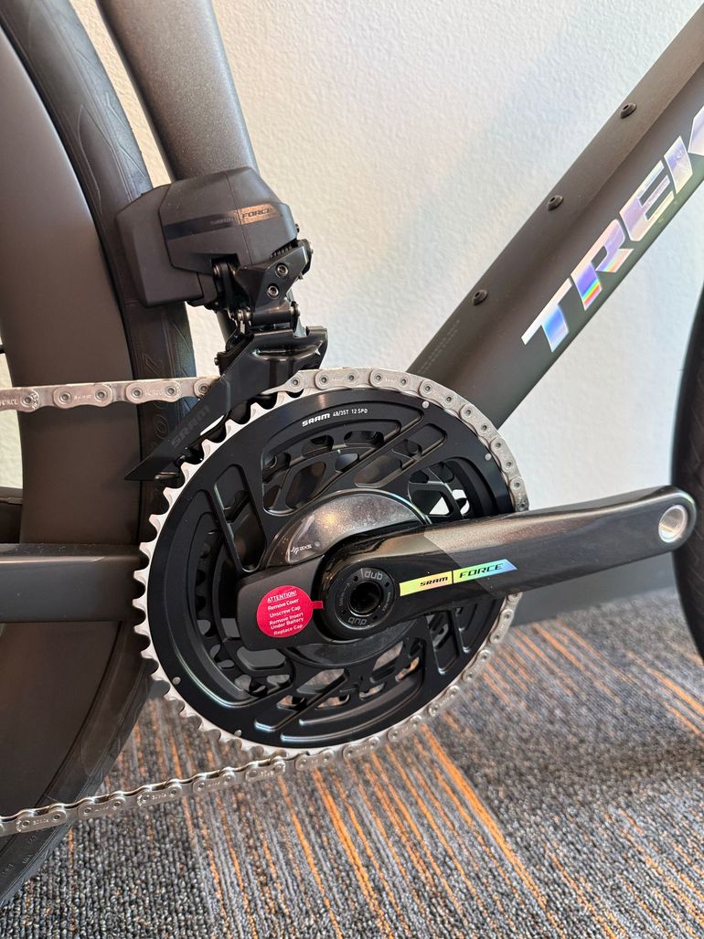 Used Trek Madone SLR 7 AXS Gen 8 2026 2026 Road & Gravel, Black — image 4 of 8
