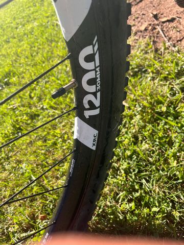 Used Canyon Lux World Cup Shimano XTR 2023 Mountainbike, White — image 3 of 10