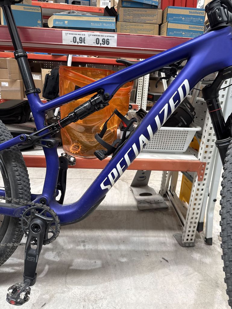 Used Specialized Epic SRAM XX1 Eagle AXS 2024 Mountainbike, Purple — image 9 of 11