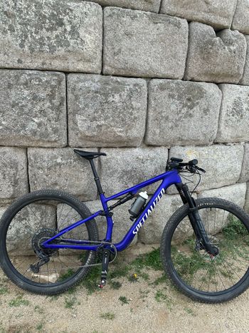 Used Specialized Epic 8 Comp 2024 2024 Mountainbike, Purple — image 2 of 13