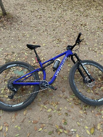 Used Specialized Epic 8 Comp 2024 2024 Mountainbike, Purple — image 13 of 13