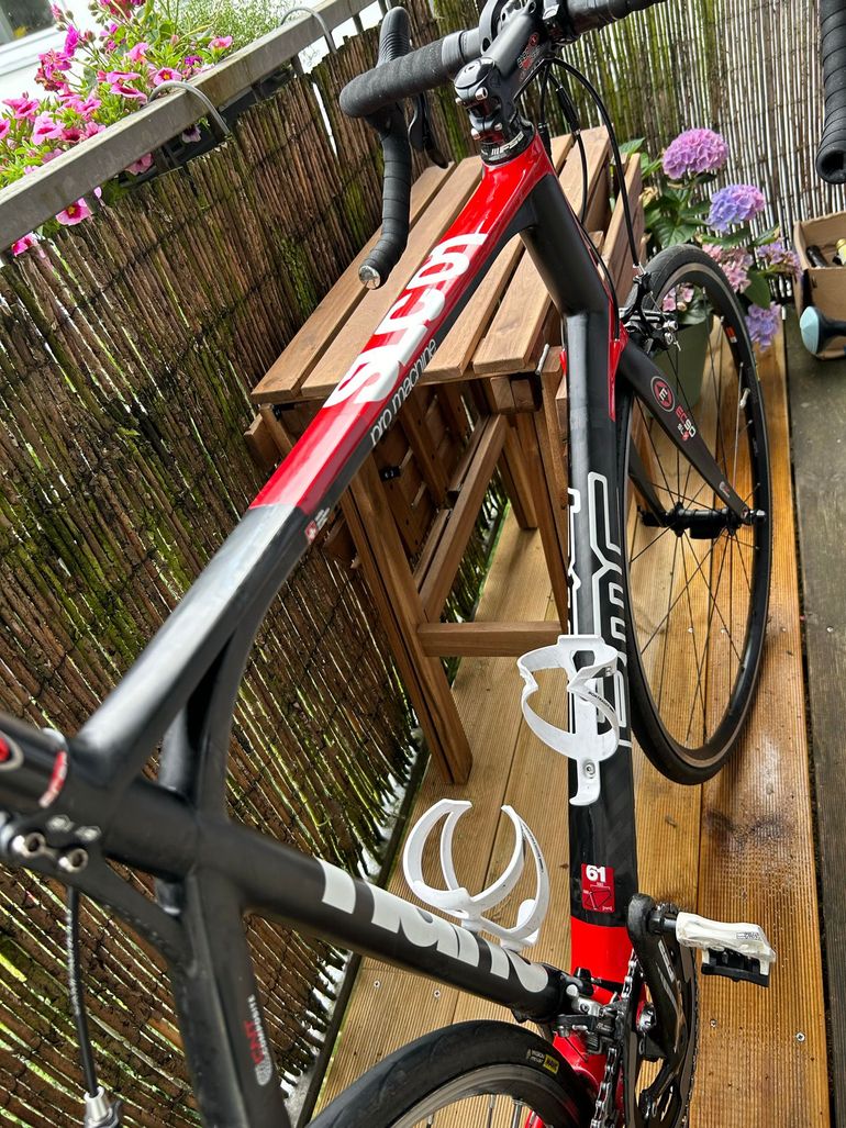 Used BMC BMC Custom Other Campagnolo 2013 Road & Gravel, Schwarz — image 5 of 8