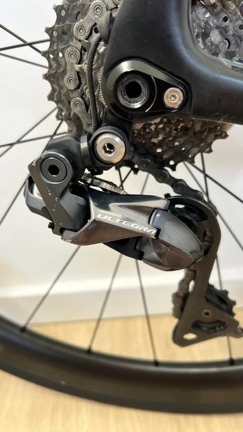 Used Pinarello Dogma F Disc Kaizen Team Bike 2021 2021 Road & Gravel — image 9 of 11