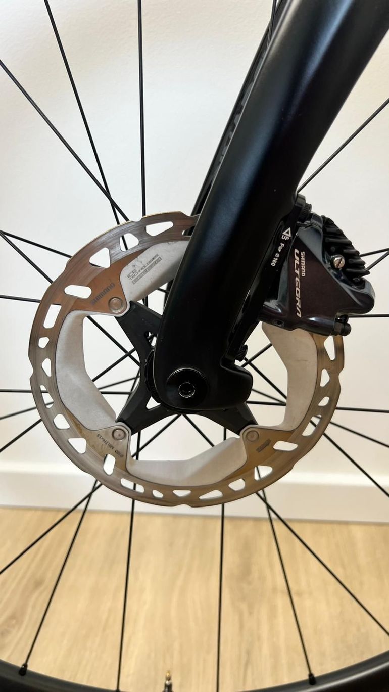 Used Pinarello Dogma F Disc Kaizen Team Bike 2021 2021 Road & Gravel — image 8 of 11