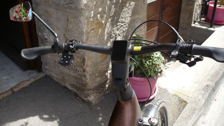 Used Giant Anytour Shimano Deore XT Di2 2024 Road & Gravel, Red — image 4 of 5