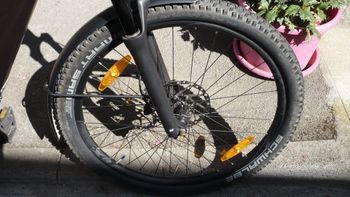 Used Giant Anytour Shimano Deore XT Di2 2024 Road & Gravel, Red — image 3 of 5