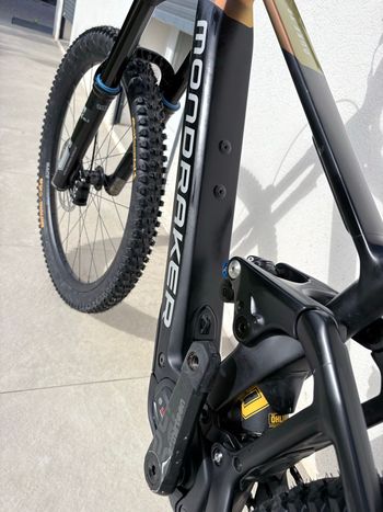 Used Mondraker DUNE XR 2025 2025 Mountainbike, Black, 29, 27.5 — image 9 of 10