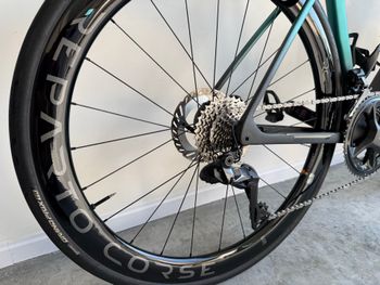 Used Bianchi Specialissima PRO Ultegra Di2 2025 2025 Road & Gravel — image 5 of 10