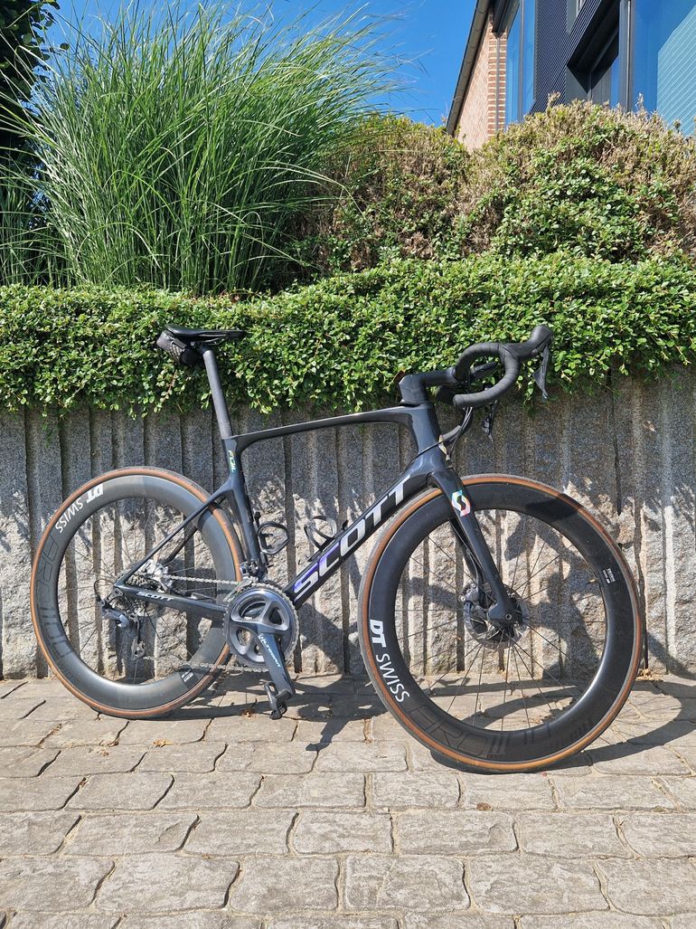 Used Scott Foil Shimano Ultegra 2020 Road & Gravel, Black — image 4 of 8