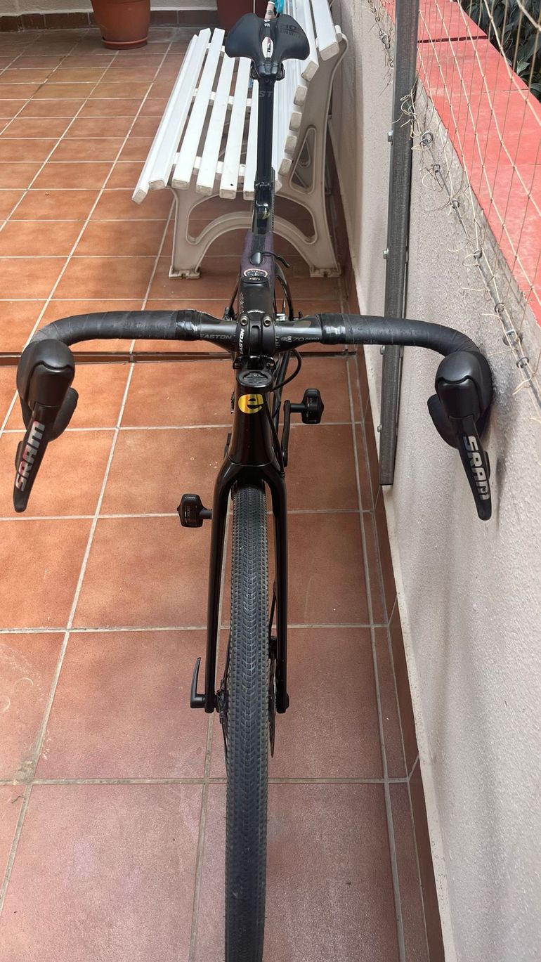 Used Cervélo Aspero SRAM Red eTap AXS 2022 Road & Gravel — image 4 of 10
