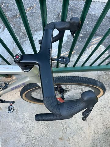 Tweedehands BH Bikes GRAVELX Shimano GRX 2025 Road & Gravel — afbeelding 3 van 6