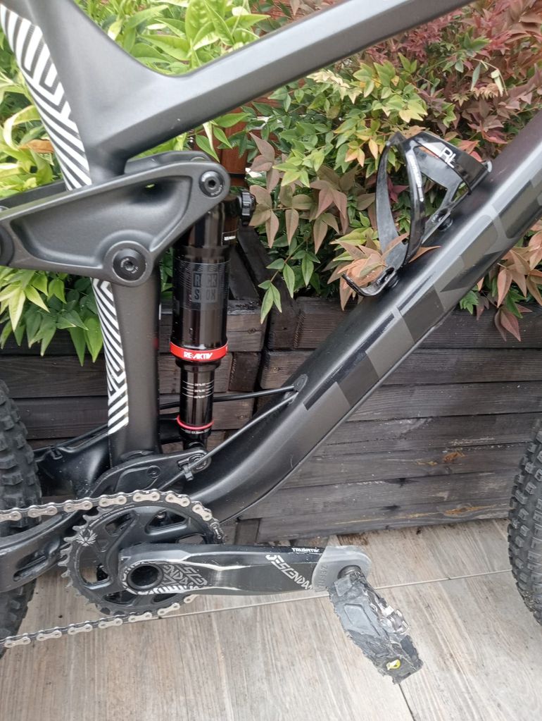 Used Trek Remedy 8 27.5 2019 2019 Mountainbike — image 4 of 8