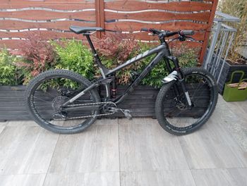 Used Trek Remedy 8 27.5 2019 2019 Mountainbike — image 6 of 8
