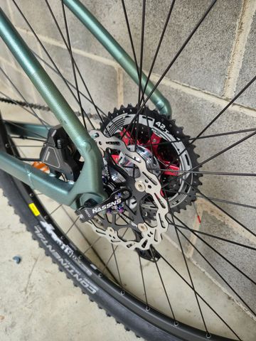 Used CUBE Access Shimano Deore 2026 Mountainbike, Green — image 11 of 12