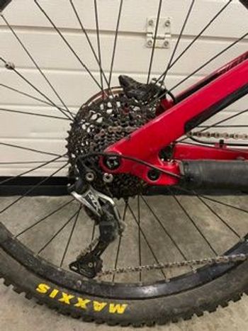 Used Norco Sight VLT 2 2019 2019 Mountainbike, Rosso — image 4 of 9