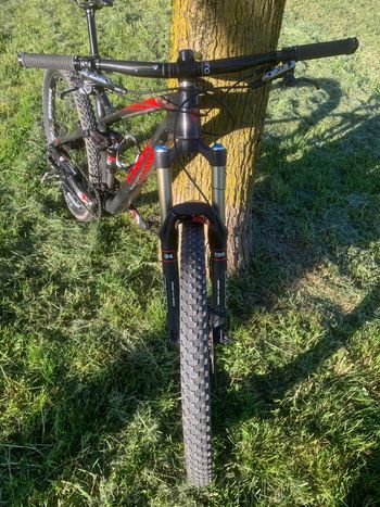 Used Trek Remedy 9.8 27.5 2018 2018 Mountainbike — image 6 of 6