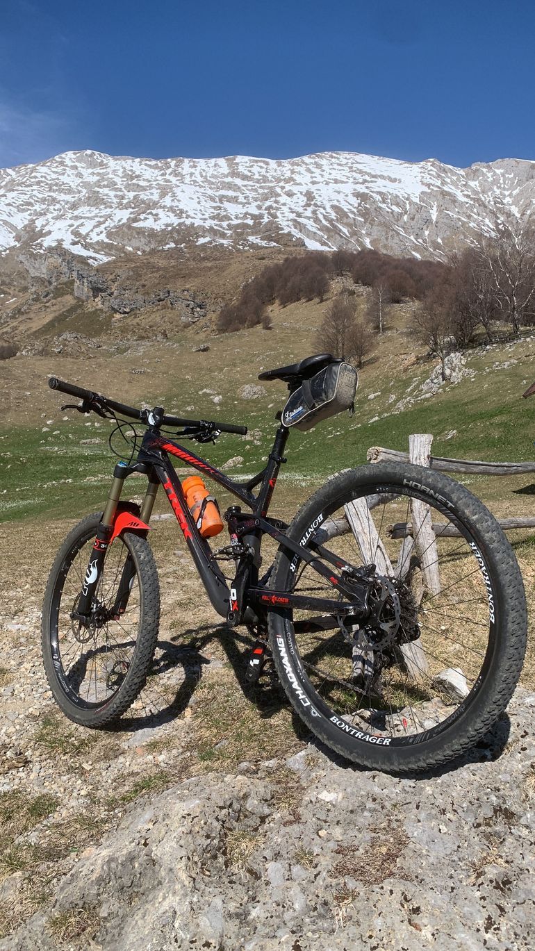 Used Trek Remedy 9.8 27.5 2018 2018 Mountainbike — image 5 of 6