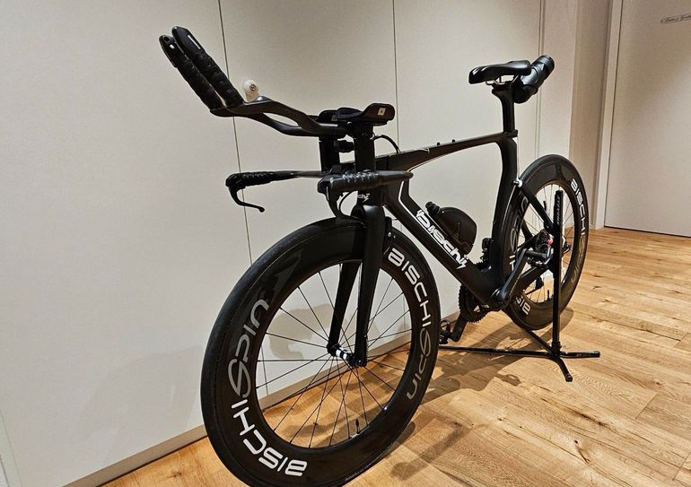 Used TT-Aero Bike by bischi TT-Aero Bike by bischi Custom Shimano Ultegra Di2 2024 Road & Gravel, Black — image 3 of 4
