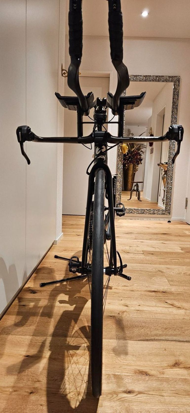 Used TT-Aero Bike by bischi TT-Aero Bike by bischi Custom Shimano Ultegra Di2 2024 Road & Gravel, Black — image 2 of 4