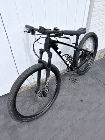 Used Trek X-Caliber 8 2020 2020 Mountainbike, Schwarz, 27.5 — image 6 of 7