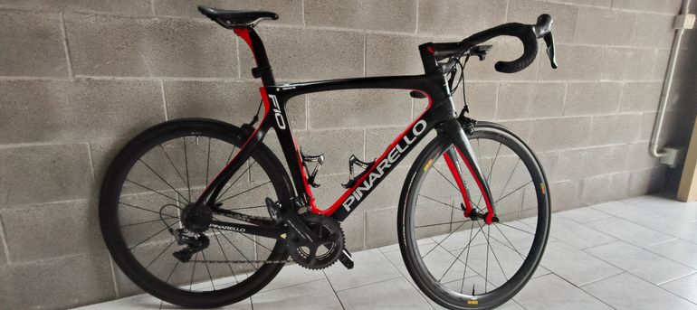 Used Pinarello DOGMA F10 2019 2019 Road & Gravel — image 2 of 9