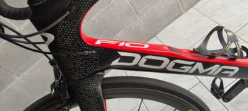 Used Pinarello DOGMA F10 2019 2019 Road & Gravel — image 6 of 9